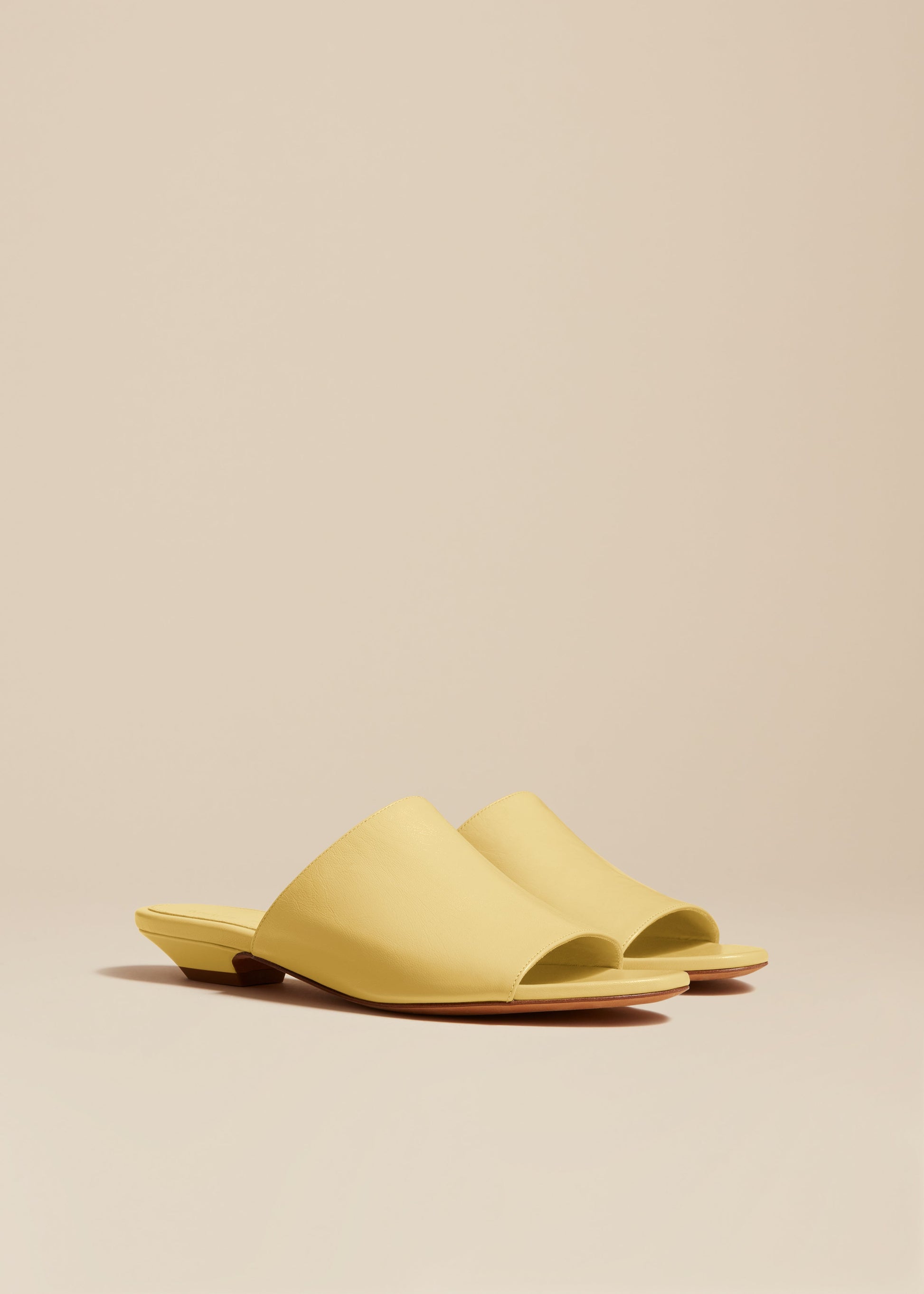 The Marion Slide in Pale Yellow Leather